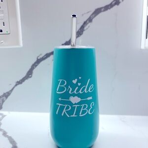 Tumbler ‘Bride Tribe’ teal with metal straw NEW